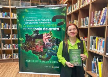 Debate sobre o futuro da Amazônia marca lançamento de obra sobre economia verde em Manaus