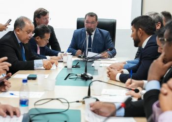 Reajuste salarial de servidores da educação é aprovado em primeira discussão na CMM
