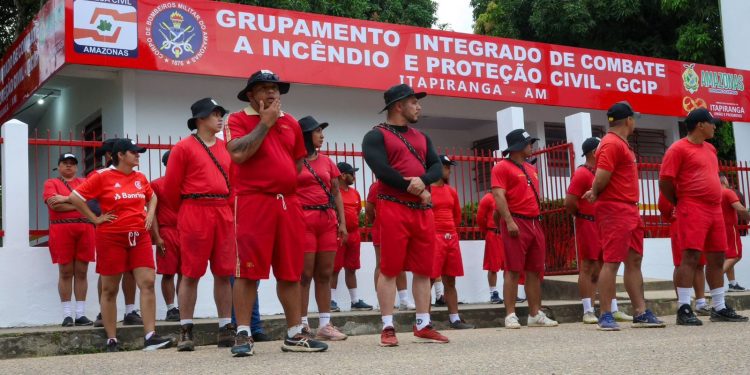 Município de Itapiranga recebe unidade de combate a incêndio do Corpo de Bombeiros